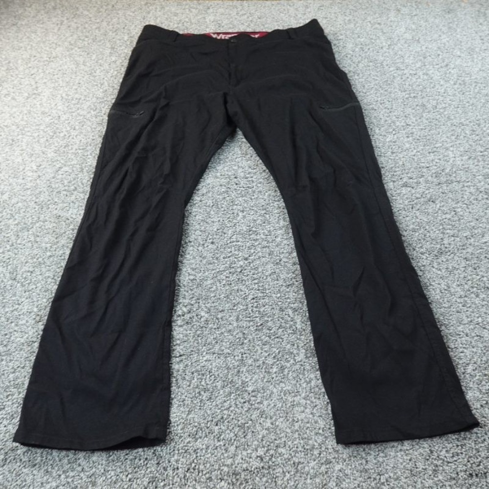 Wrangler Pants Mens 42X30 Black Cargo Performance ATG Outdoor Stretch Hike Work